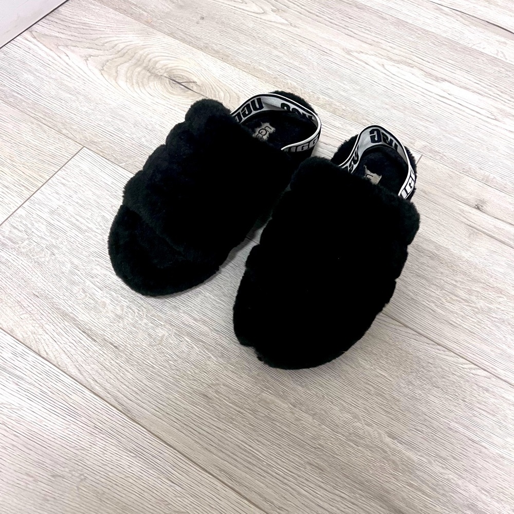UGG Black Fluff Slipper Sandals with Logo Heel Strap